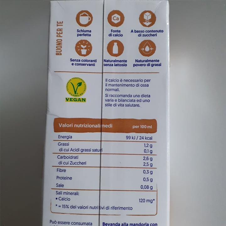 review photo of Alpro Barista Mandorla shared by @martholina on 04 Apr 2022 - review