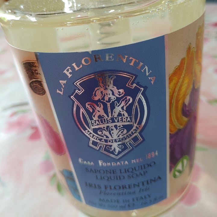 photo of La Florentina Sapone Liquido Iris Florentina shared by @pattybo on  19 Aug 2022 - review