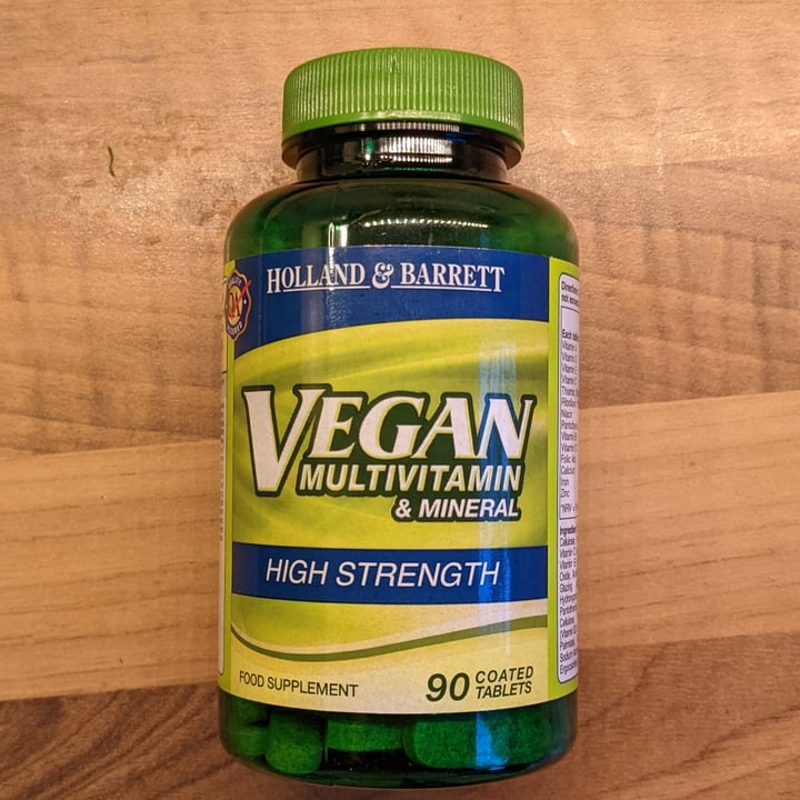 review photo of Holland & Barrett Vegan Multivitamin and Mineral shared by @marcinzalu on 27 Feb 2022 - review