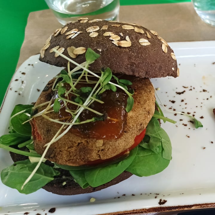 photo of Athens Vegan Burgers Koftas shared by @annamiou on  18 Jun 2022 - review