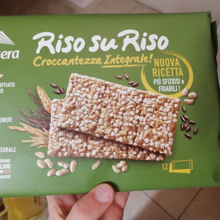 review photo of Galbusera Crackers Riso su Riso croccantezza integrale shared by @bohacaso on 13 Apr 2022 - review