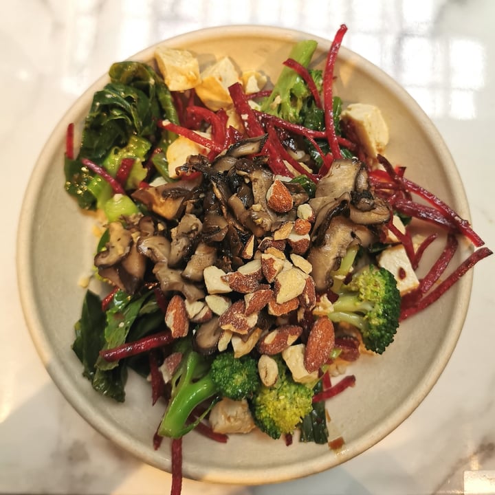 photo of KIPOS Vegan Bowl shared by @ycarolyn on  02 Oct 2020 - review