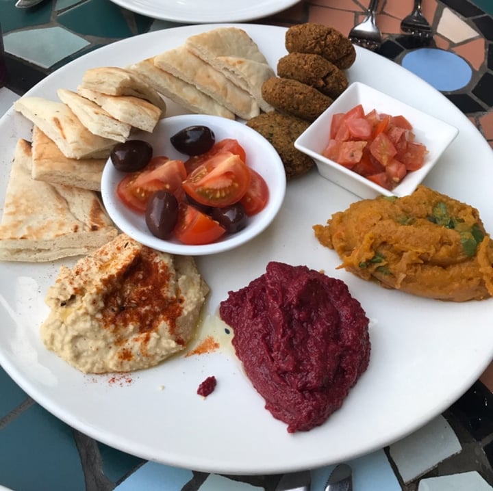 photo of Original Sin Mediterranean Restaurant Mezze Platter shared by @vanessaainsley on  19 Apr 2020 - review