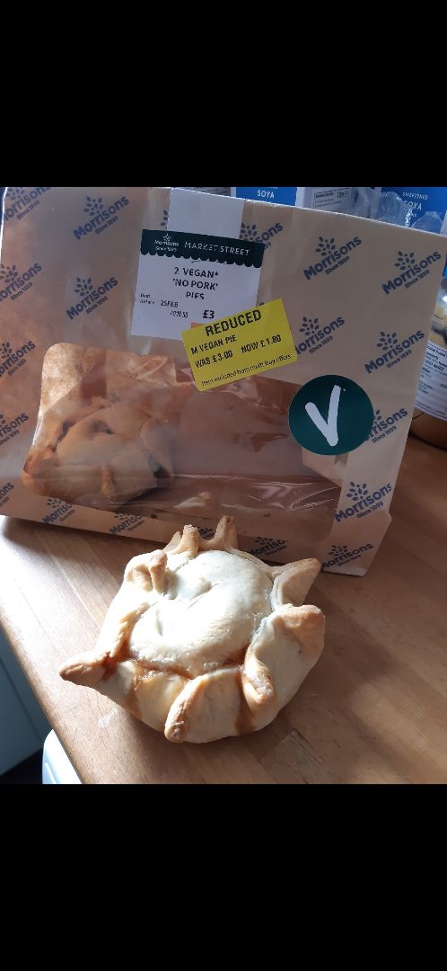 photo of Morrisons 2 Vegan No-Pork Pies shared by @foxstar82 on  27 Mar 2020 - review