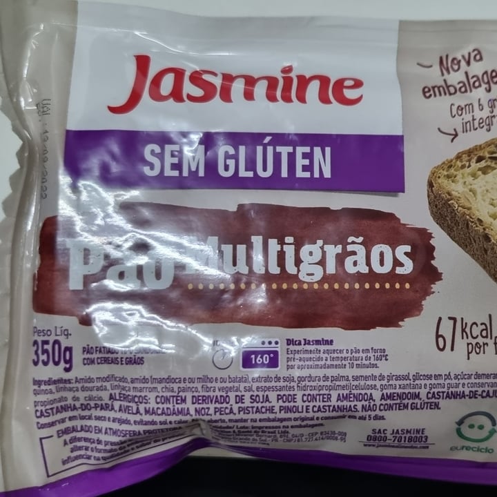review photo of Jasmine Pão Multigrãos shared by @aschiavelli on 30 Apr 2022 - review