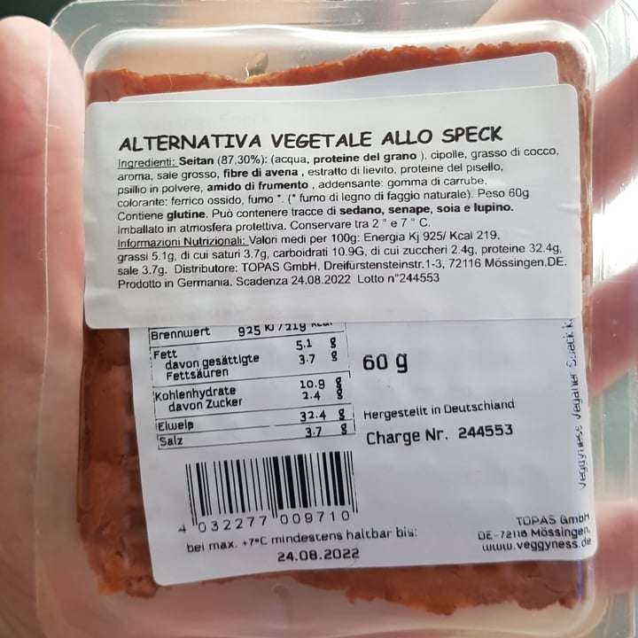 photo of Veggyness Veganer Speck shared by @elemino on  07 Jul 2022 - review