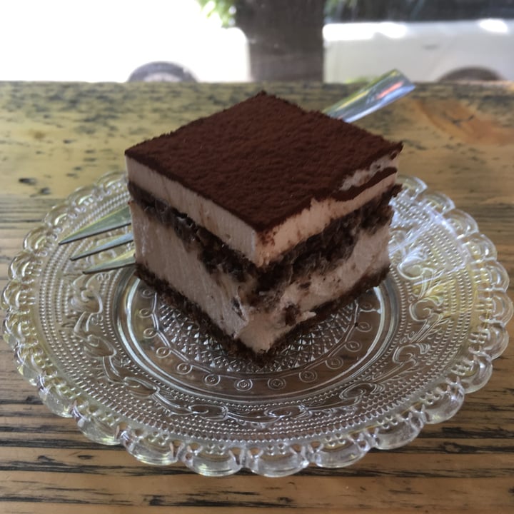 photo of Café Neundrei Tiramisu shared by @ppel on  12 Dec 2021 - review