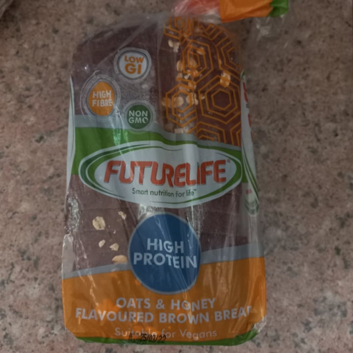 photo of Futurelife High Protein Oats & Honey Flavoured Brown Bread shared by @bl on  27 Mar 2022 - review