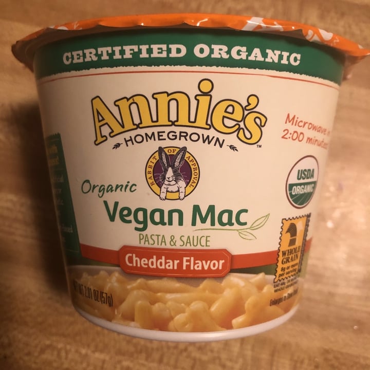 photo of Annie’s Organic Vegan Mac Microwavable Cheddar Flavor shared by @windrhymer on  17 Dec 2020 - review