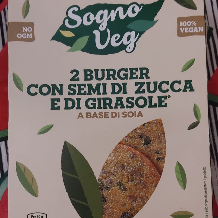 photo of Sogno veg 2 burger con semi di zucca e girasole shared by @sarahcatu96 on  15 Mar 2022 - review