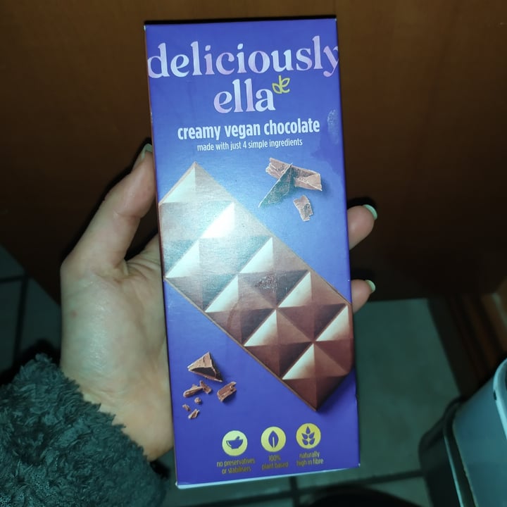 photo of Deliciously Ella Creamy Vegan Chocolate shared by @fraveganita on  13 Dec 2022 - review