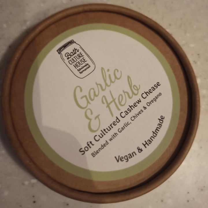 photo of Bath culture house Garlic & Herb cashew cheese shared by @wendyyoyo on  09 Apr 2022 - review