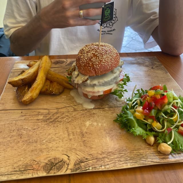 Photo of the dish “The Vegan Table Beyond Burger”