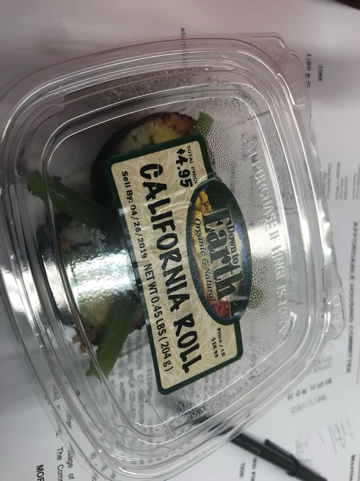 photo of Down to Earth Organic & Natural - Kahului California Roll shared by @raatz on  30 Apr 2019 - review