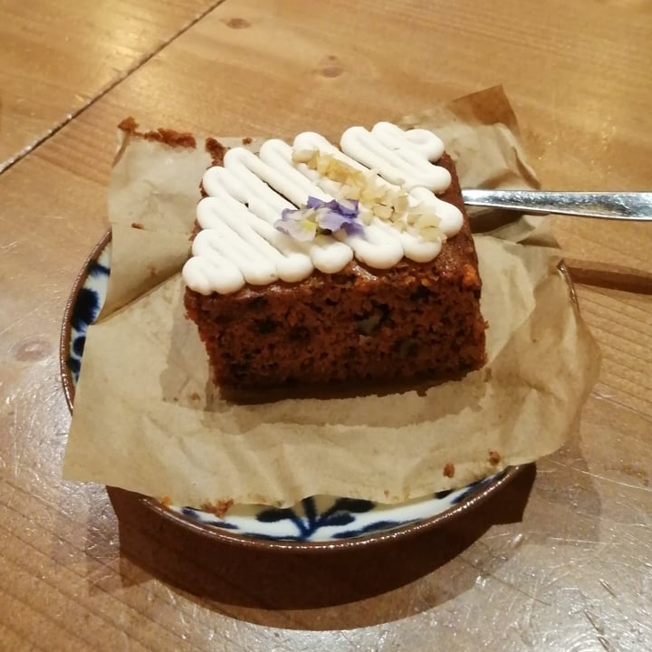 review photo of OrganiQ Sant Cugat Carrot Cake shared by @lauraag98 on 11 Jul 2021 - review