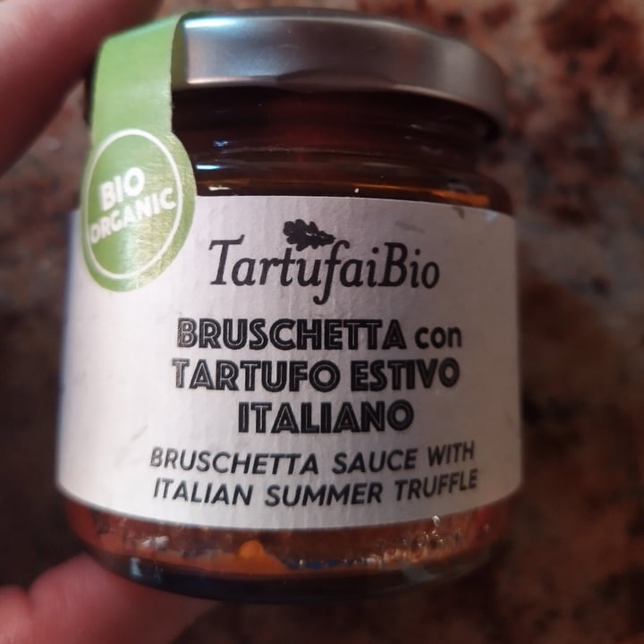 photo of Tartufaibio Bruschetta Con Tartufo Estivo Italiano shared by @ellaveggie on  09 Jul 2022 - review