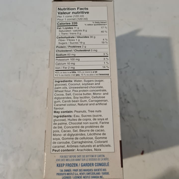 review photo of Nestlé Drumstick Vanilla Chocolate Swirl shared by @zensscared on 02 Dec 2022 - review