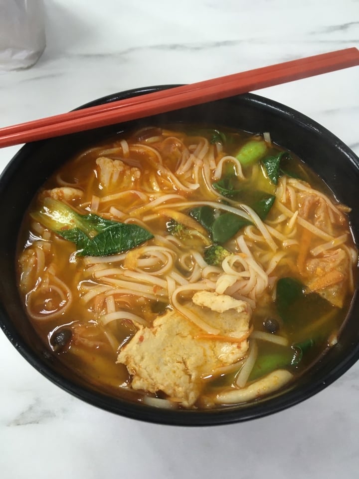 photo of Green Bliss Habitat Tom Yum Noodles shared by @nomadicjen on  28 Feb 2020 - review