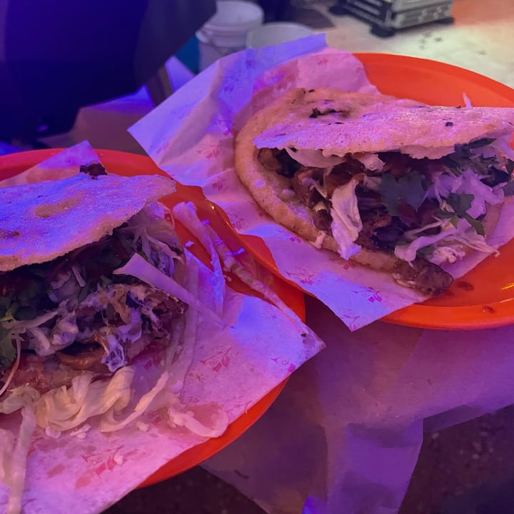 photo of RV Cenaduria Vegana Gordita De Bistec Con Queso shared by @carolinasuarez on  15 Nov 2022 - review