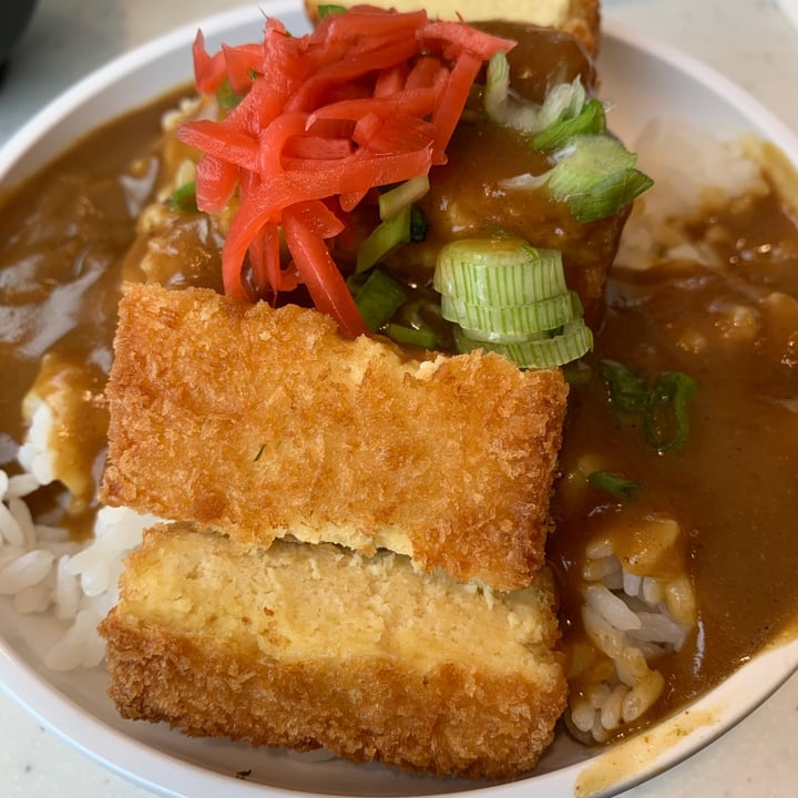 photo of YO! Sushi Tofu Katsu Curry shared by @julesbateman on  20 Nov 2020 - review