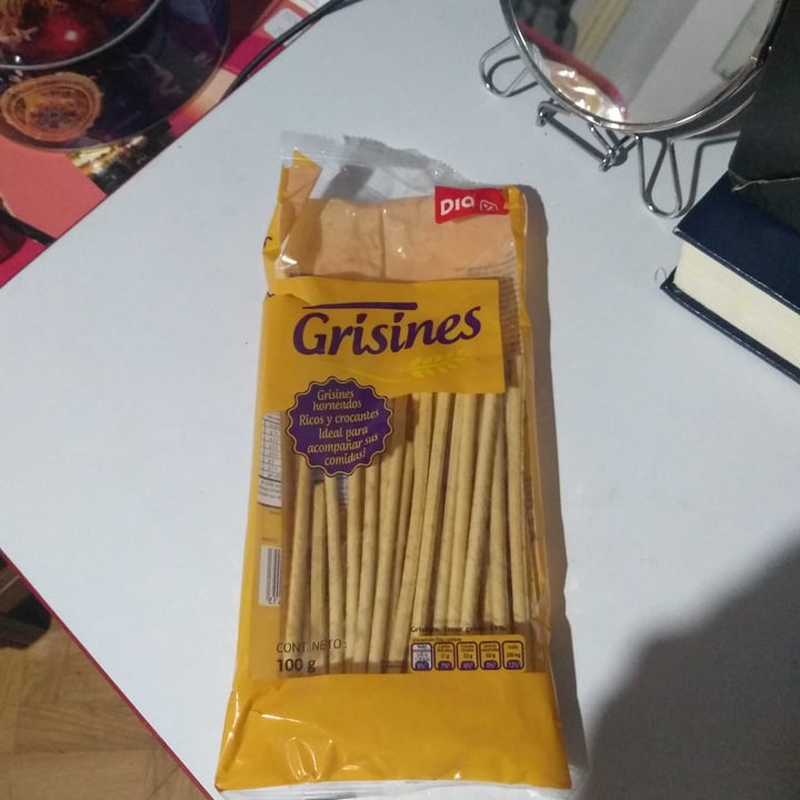 review photo of Dia% Grisines shared by @lucxslobos on 12 May 2022 - review