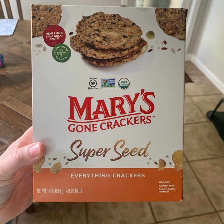 photo of Mary's Gone Crackers super seed Everything shared by @nikkidavisarmstrong on  27 May 2022 - review