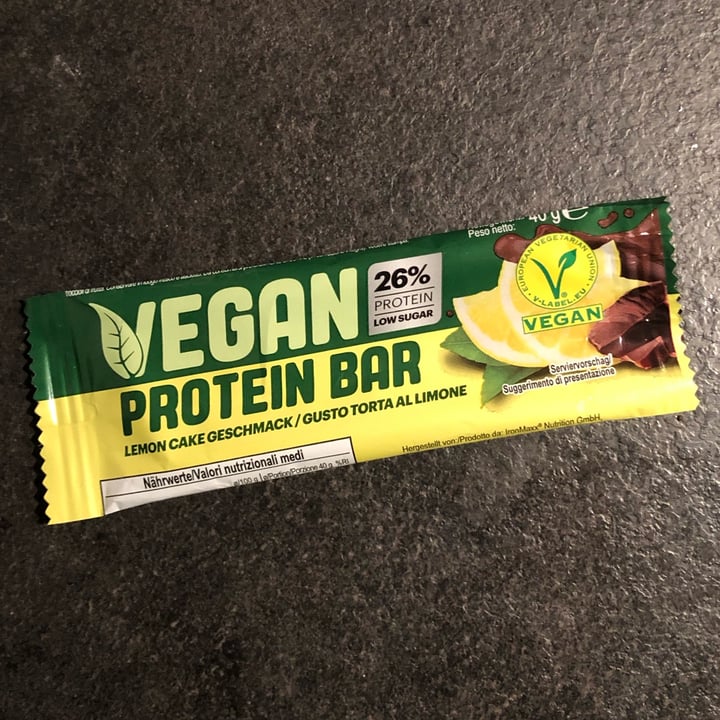 photo of Lidl vegan protein bar gusto torta al limone shared by @glottaveg93 on  14 Sep 2022 - review