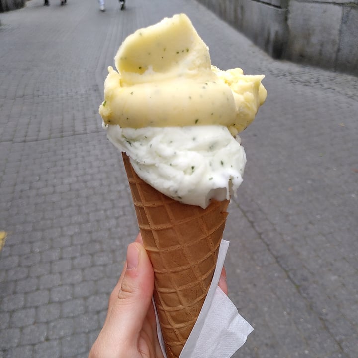 photo of Glace Mania Sorbet Cone shared by @maffi1810 on  17 May 2022 - review