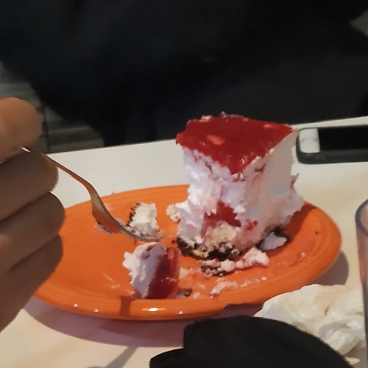 photo of Loving Hut Microcentro Cheesecake shared by @andrescba on  03 Apr 2021 - review