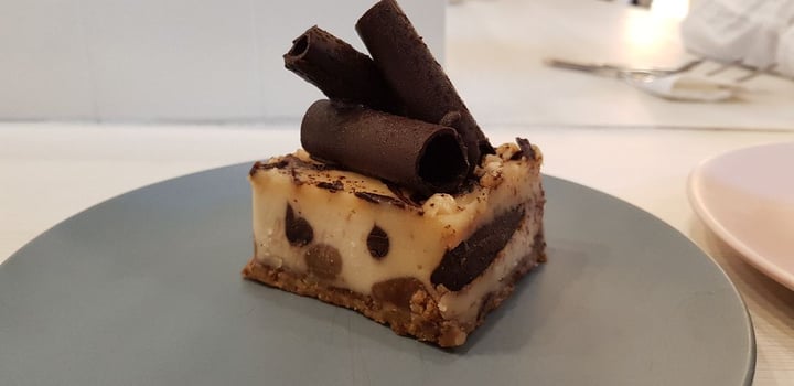 photo of Kind Kones Bangsar Village Chunky Peanut "Cheese cake" shared by @dahuq95 on  28 Apr 2019 - review