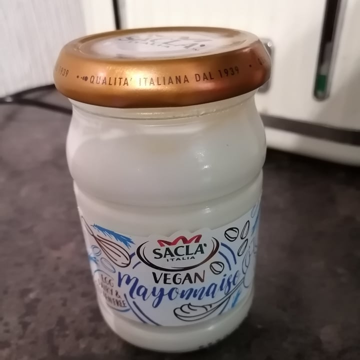photo of Sacla' Vegan mayonnaise shared by @as04 on  01 Jun 2020 - review