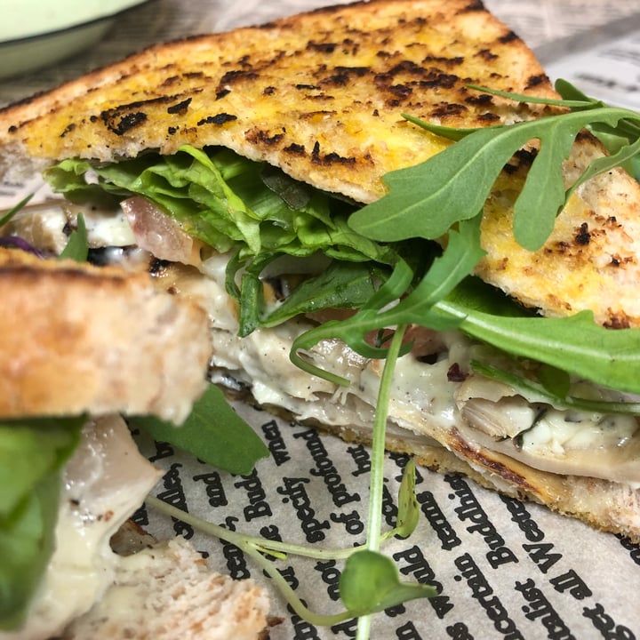 photo of Vegan Streetfood Deli - Obs Chickless Mayo Toastie shared by @mothercitymatt on  26 Jun 2022 - review