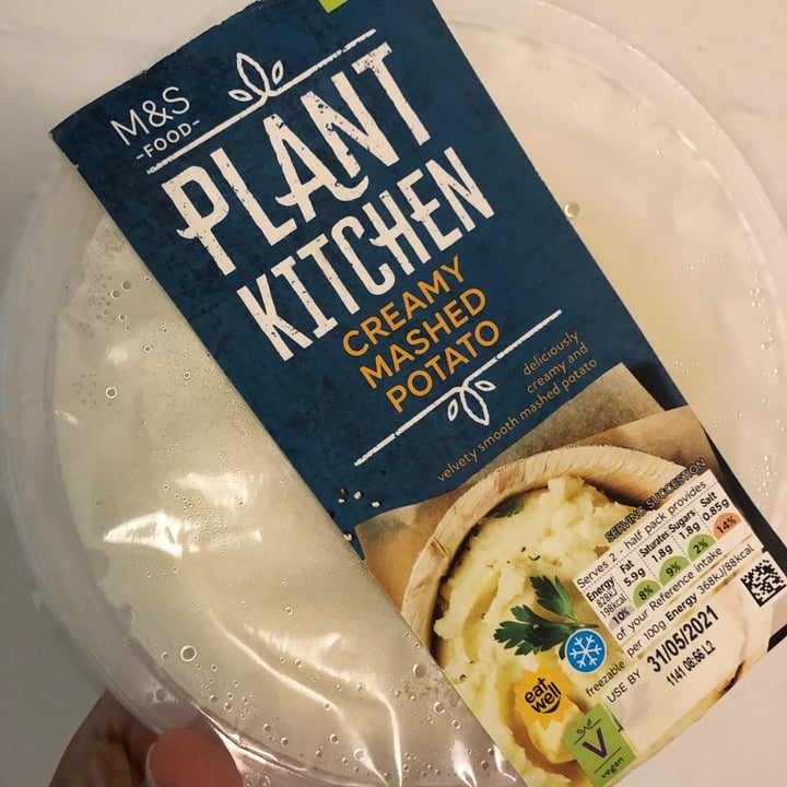 photo of Plant Kitchen (M&S) Creamy Mashed Potatoes shared by @soniamariakarnail on  30 May 2021 - review