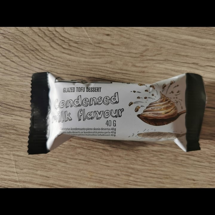 review photo of Veggo Glazed Condensed Milk Flavoured Tofu Dessert shared by @ladyvegan84 on 21 Apr 2022 - review
