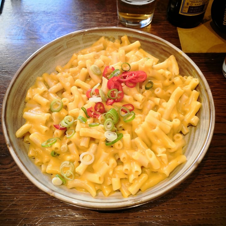 photo of Beet Mac n' cheese shared by @grepap on  10 Dec 2022 - review
