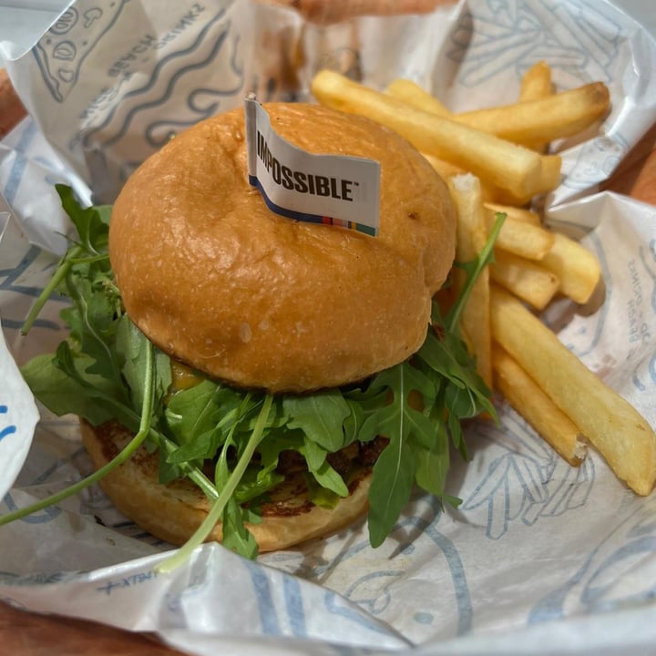 photo of Coastes Impossible Burger shared by @kr1stin on  14 Jan 2022 - review