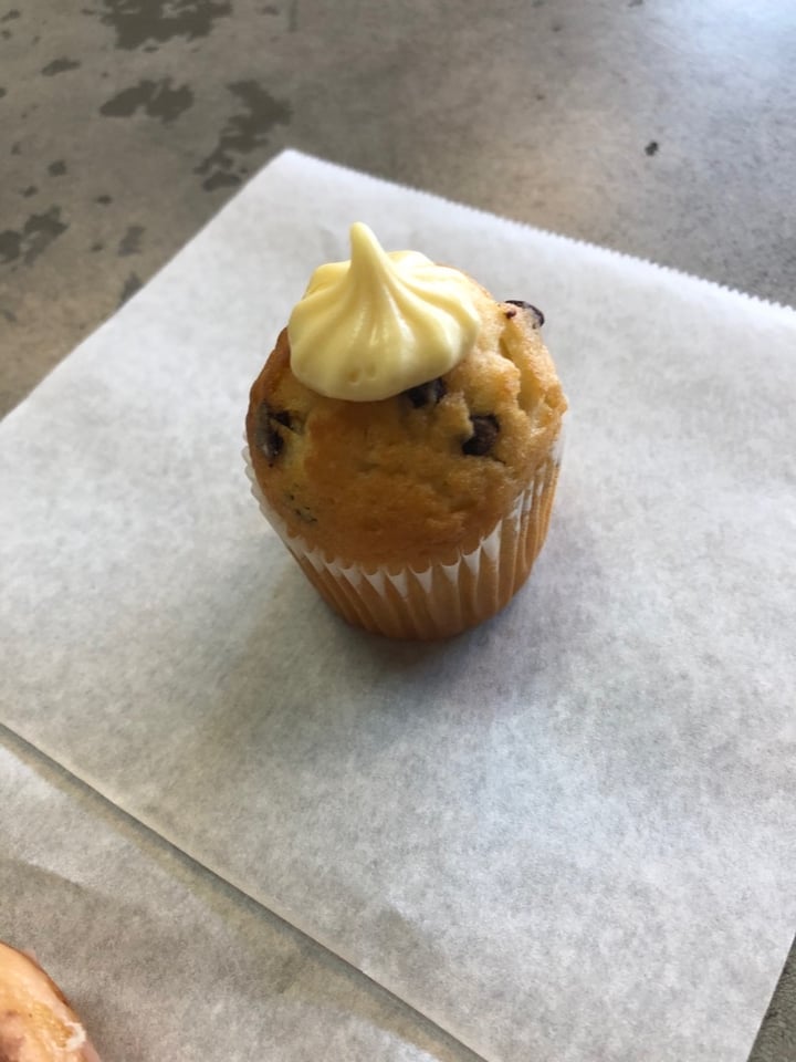 photo of & Juice Co. Small Muffin shared by @olivepet on  25 Feb 2020 - review