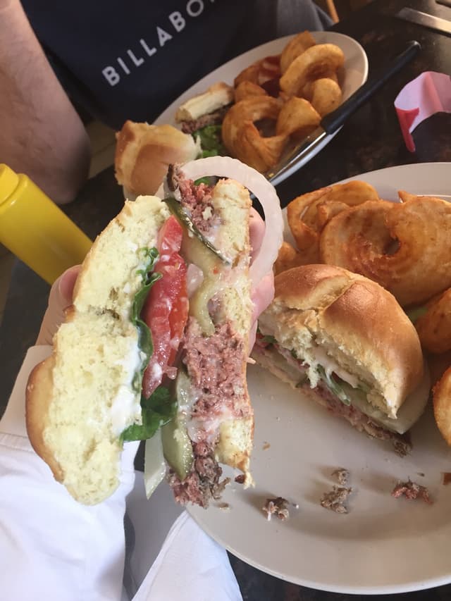 Photo of the dish “Not Your Momma's Cheeze Burger (Impossible Burger)”