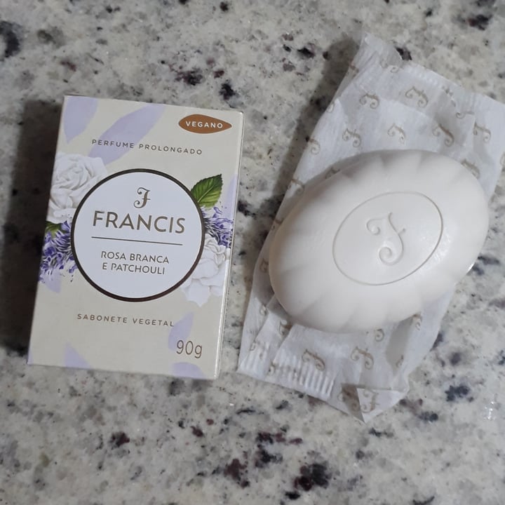 review photo of Sabonete Francis Vegetal Sabonete Francis Vegetal shared by @cintianogueira on 04 Dec 2022 - review