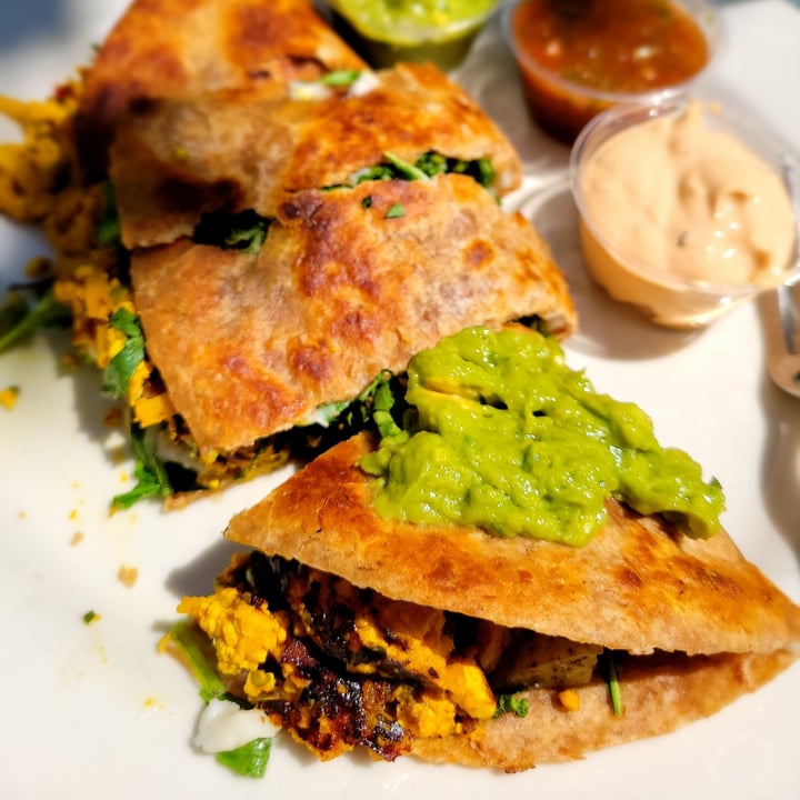 photo of French Meadow Bakery & Café Vegan Quesadilla shared by @theplantbasedbeard on  29 Jun 2021 - review