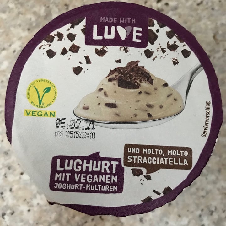 photo of Made With Luve Stracciatella Lughurt shared by @cocowandel on  16 Jan 2021 - review