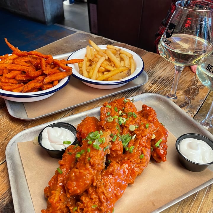 photo of BrewDog Lothian Road Seitan Wings shared by @roxyvulpes on  07 Jul 2021 - review
