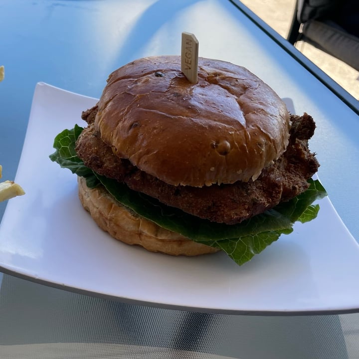 photo of Wisdom Vegan Bakery Spicy Chicken Sandwich shared by @koops17 on  06 Nov 2021 - review