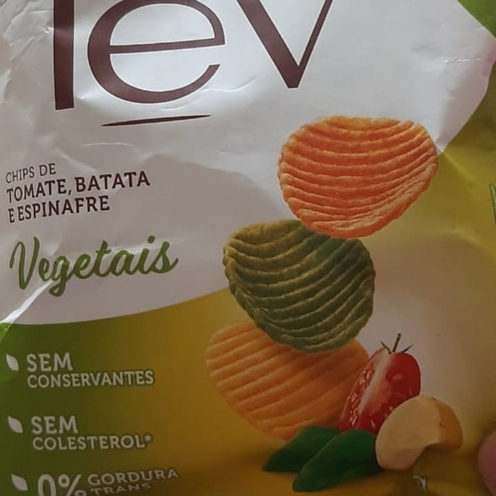 review photo of Marilan chips de tomate batata e espinafre shared by @arianyap on 05 Jul 2022 - review