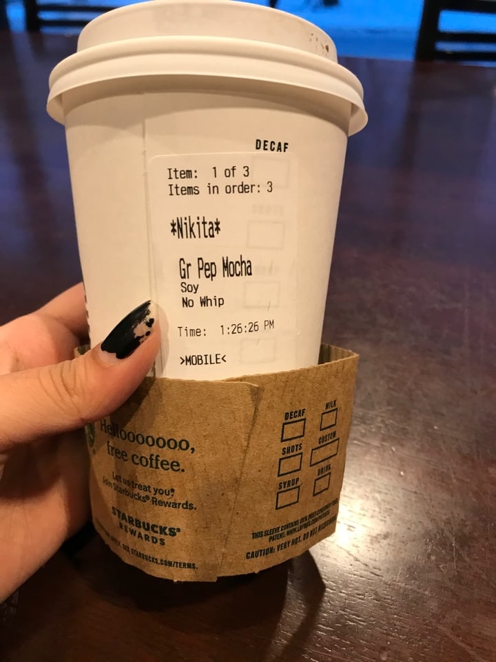 photo of Starbucks Peppermint Mocha shared by @greenapples on  27 Jan 2020 - review