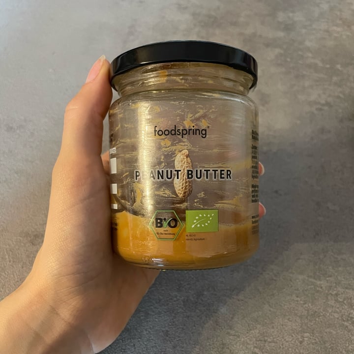 photo of Foodspring Burro di arachidi shared by @saravirg on  31 Mar 2022 - review