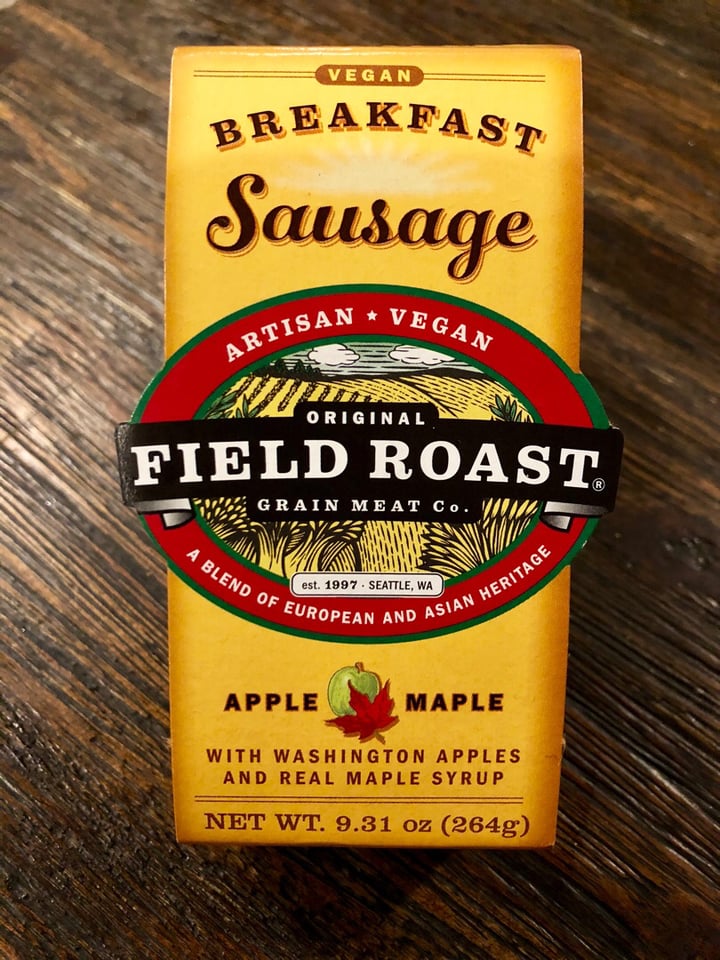 review photo of Field Roast Apple & Maple Breakfast Sausages shared by @pepe on 10 Aug 2019 - review
