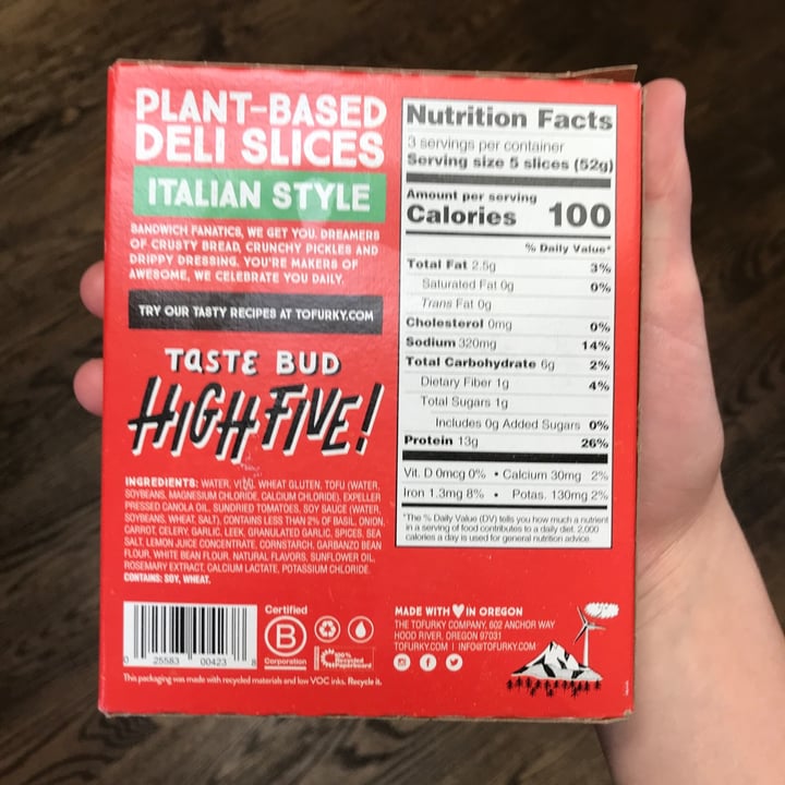 photo of Tofurky Plant-Based Deli Slices Italian Style shared by @thevegfriend on  26 Apr 2022 - review