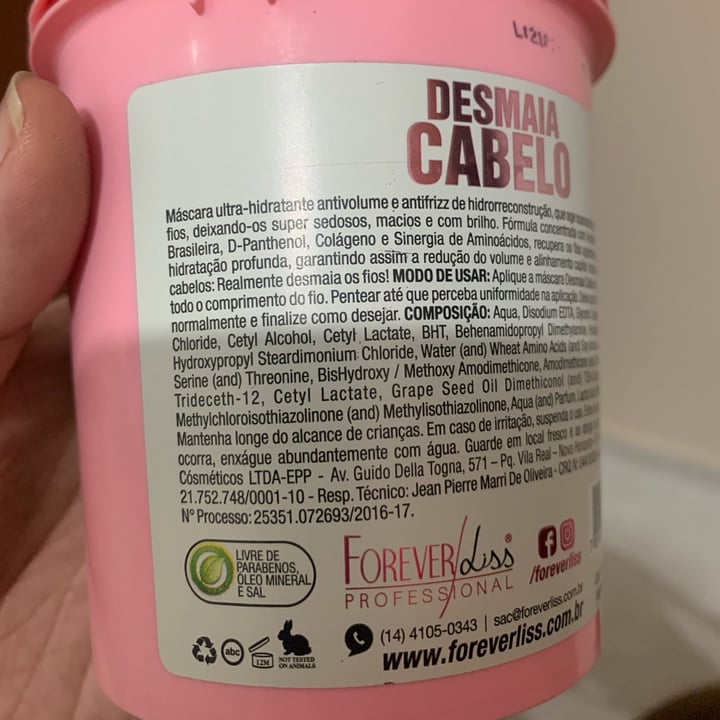 review photo of Forever liss Máscara Desmaia Cabelo shared by @cinthi4 on 10 May 2022 - review