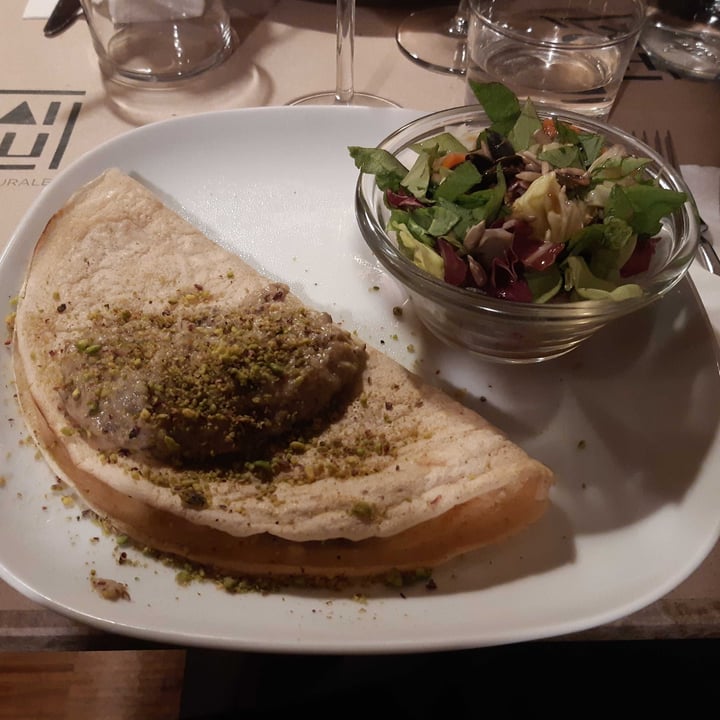 review photo of Haiku Crepes with mushroom, topinambur and pistachio shared by @tinamar on 08 Apr 2022 - review